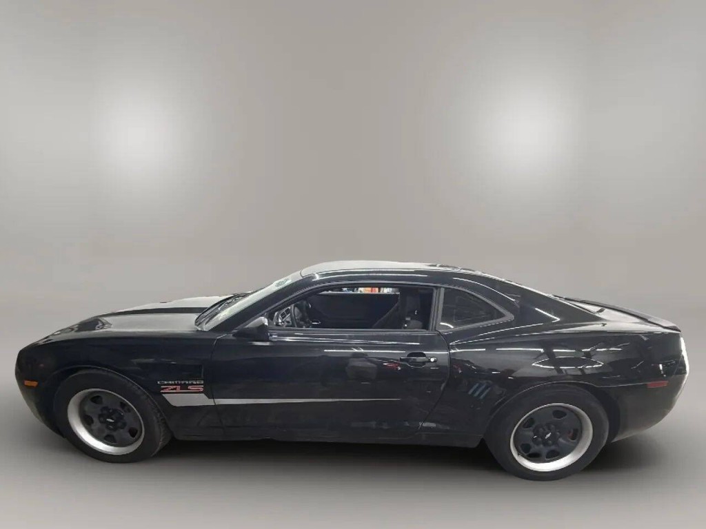 2012 Chevrolet Camaro Image 2