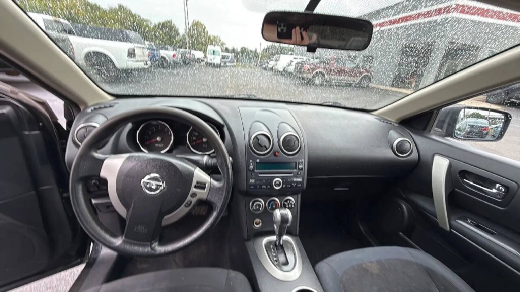 2010 Nissan Rogue Image 19