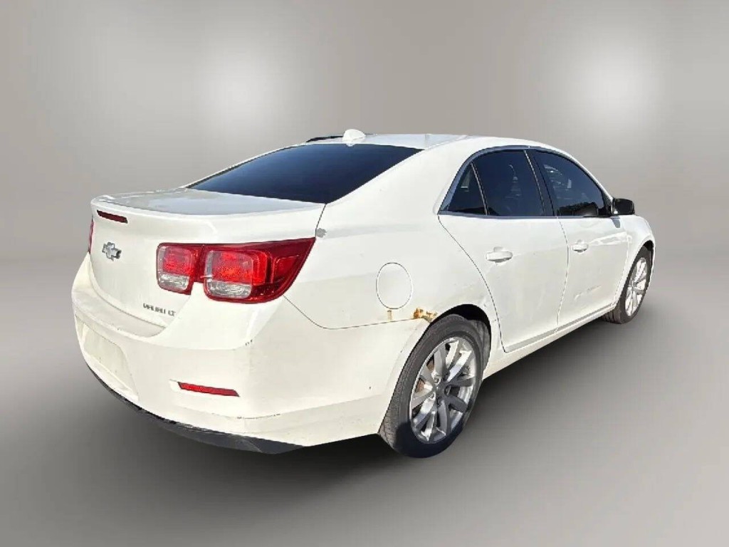 2014 Chevrolet Malibu Image 5