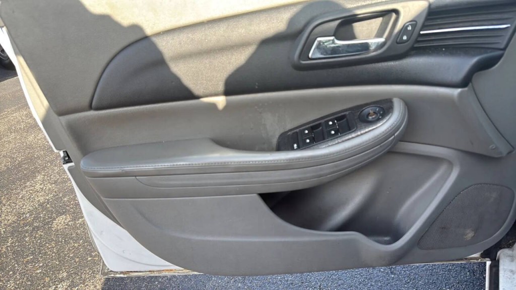 2014 Chevrolet Malibu Image 9
