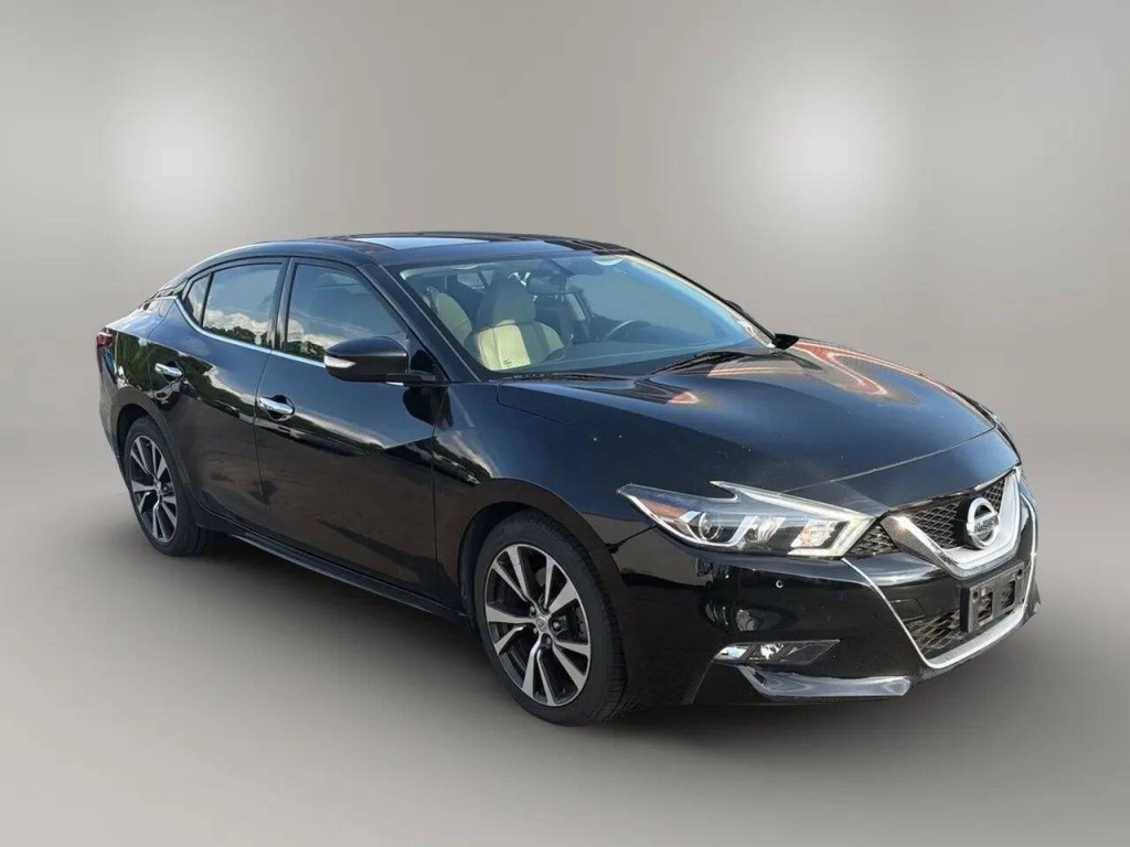2016 Nissan Maxima Image 7
