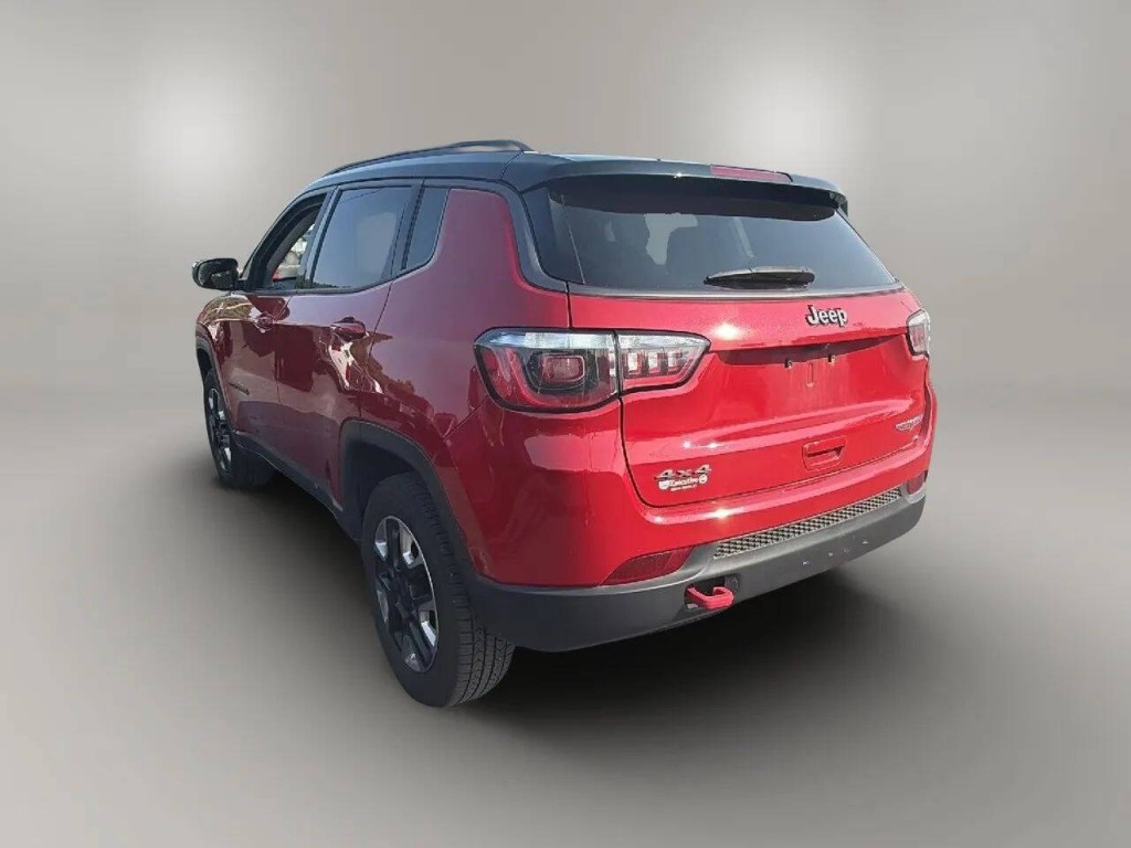 2017 Jeep Compass Image 4