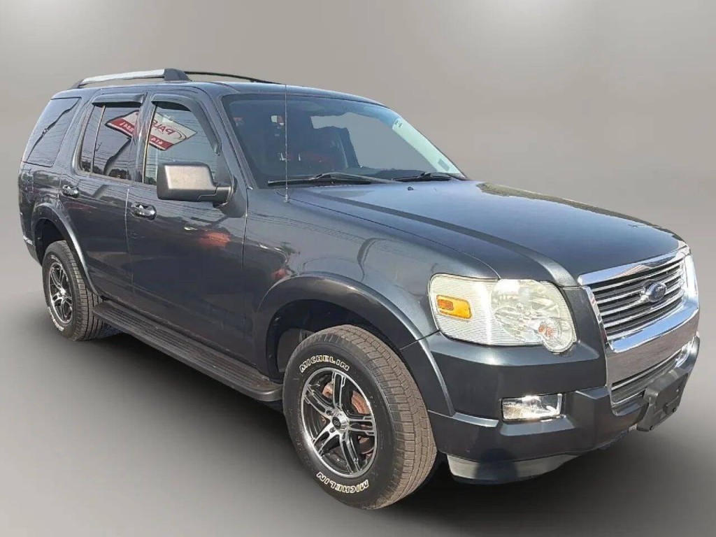 2010 Ford Explorer Image 8