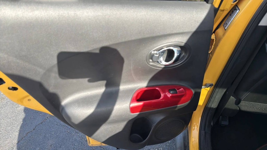 2015 Nissan Juke Image 12