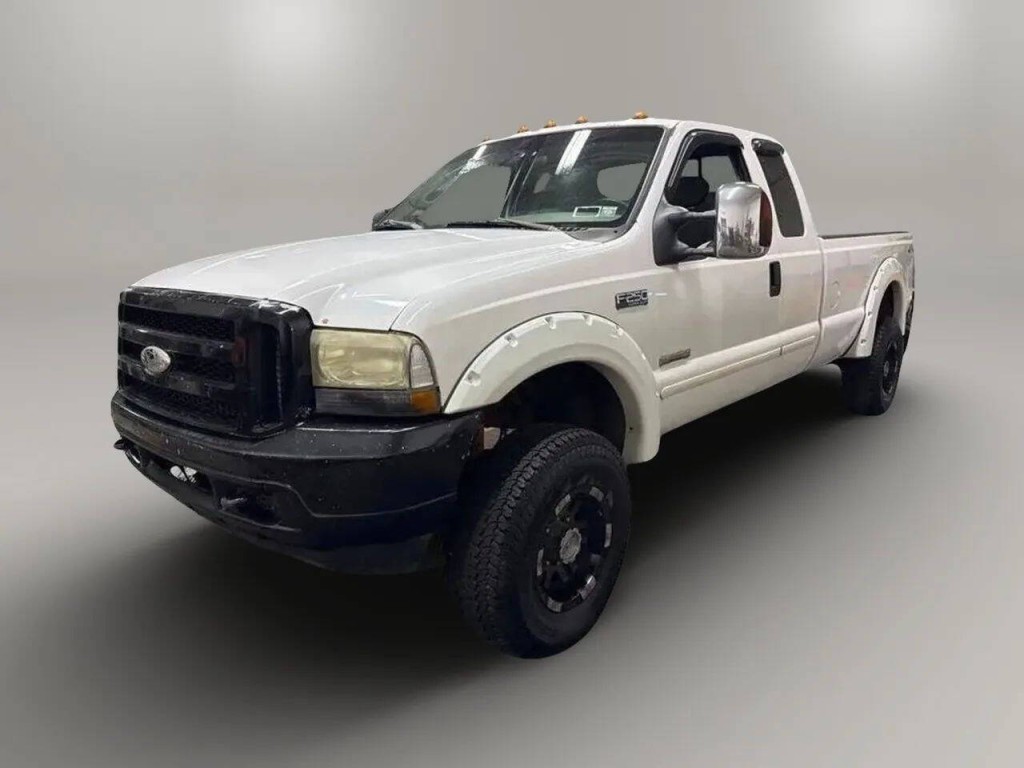 2003 Ford F-250 Image 1