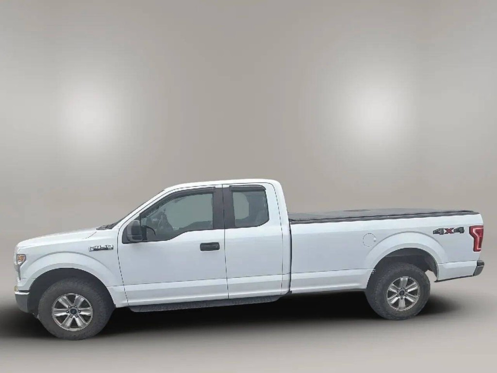 2016 Ford F-150 Image 2