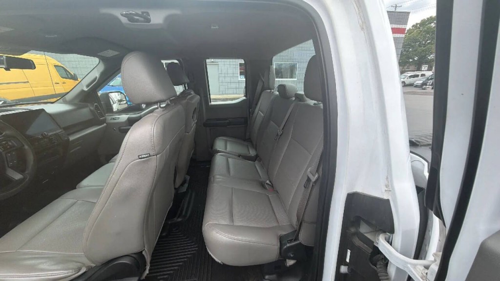 2016 Ford F-150 Image 11