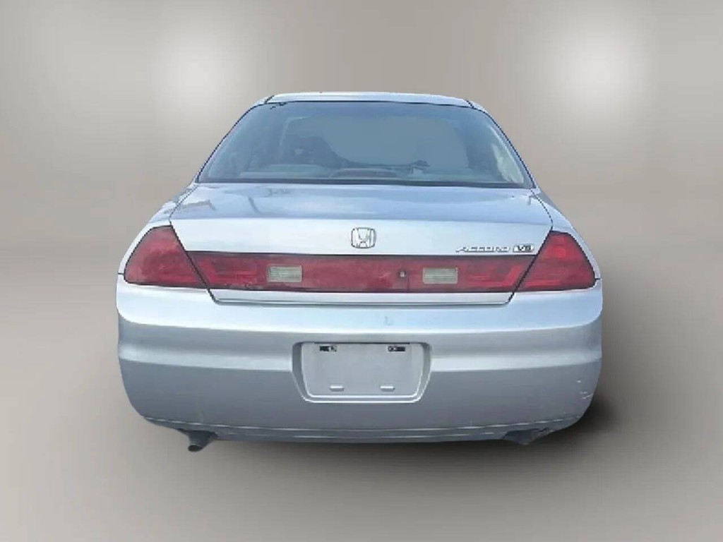2002 Honda Accord Image 4