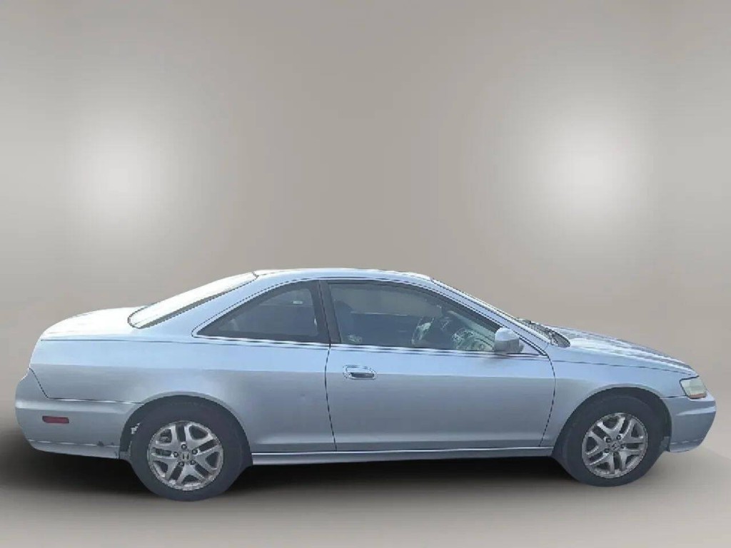 2002 Honda Accord Image 6
