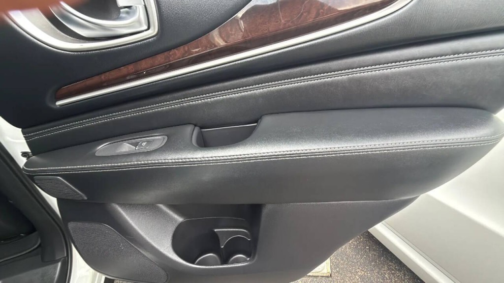 2017 INFINITI QX60 Image 13