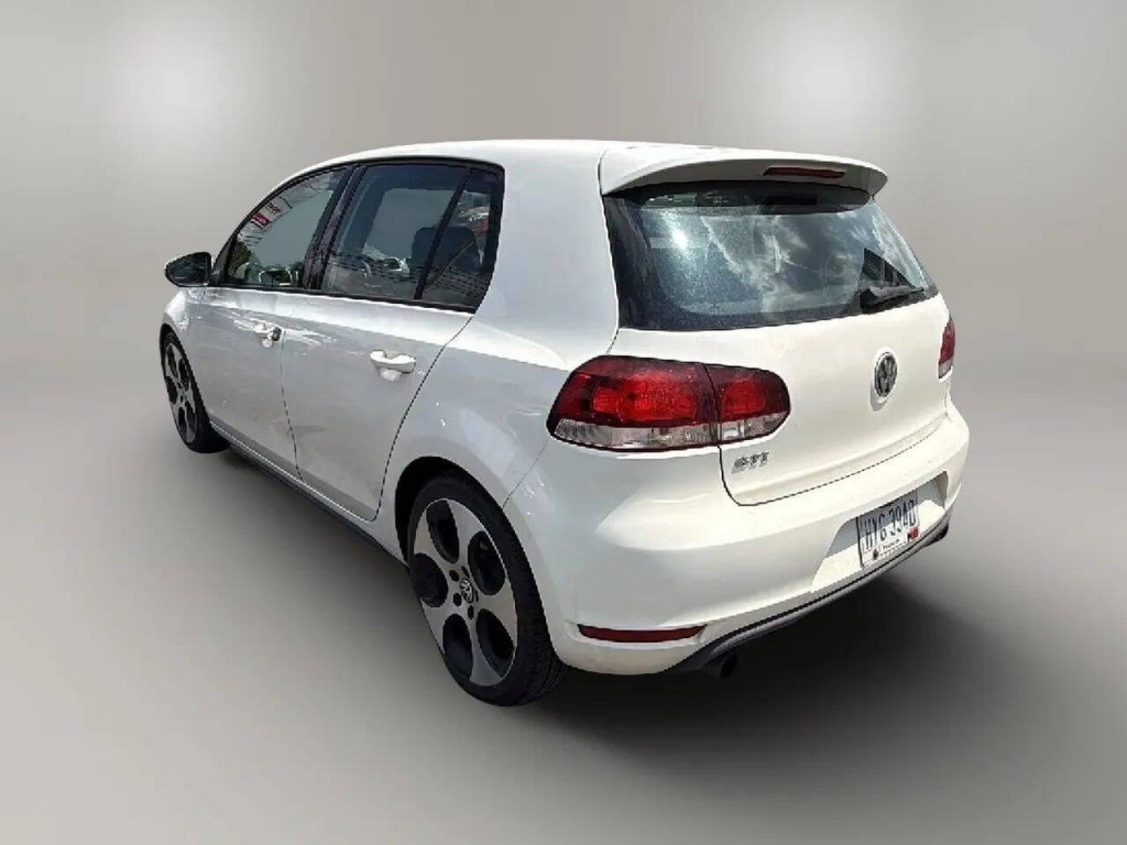 2013 Volkswagen GTI Image 3