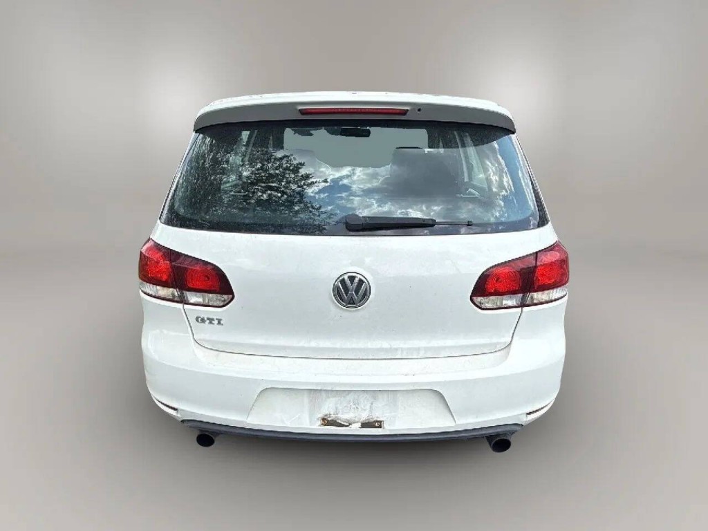 2013 Volkswagen GTI Image 4