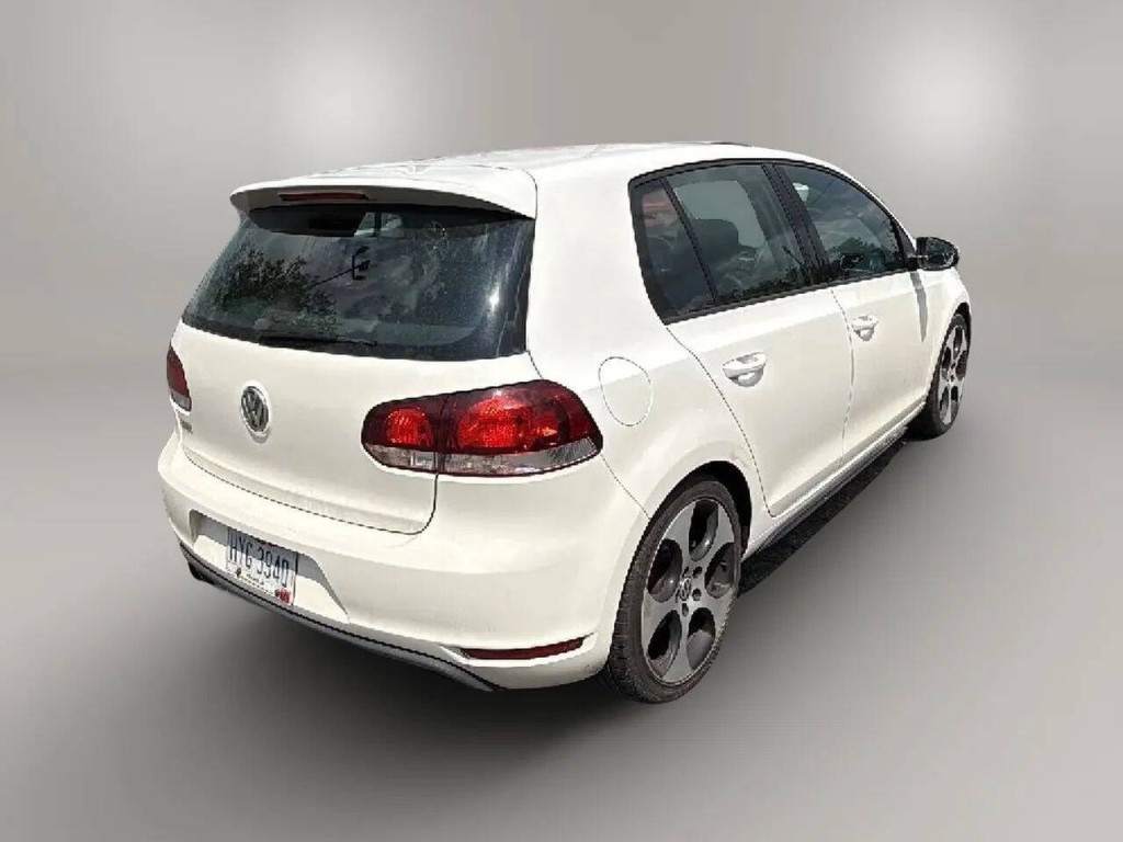 2013 Volkswagen GTI Image 5