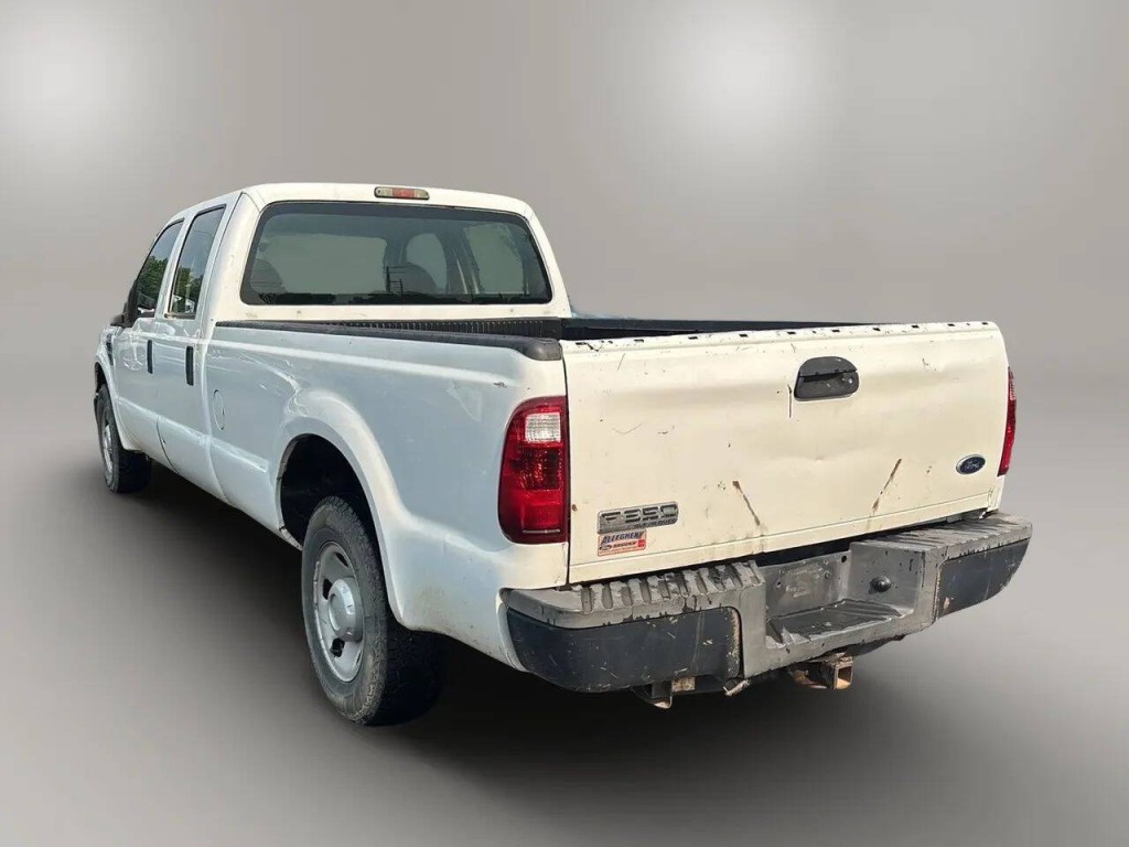 2009 Ford F-350 Image 3