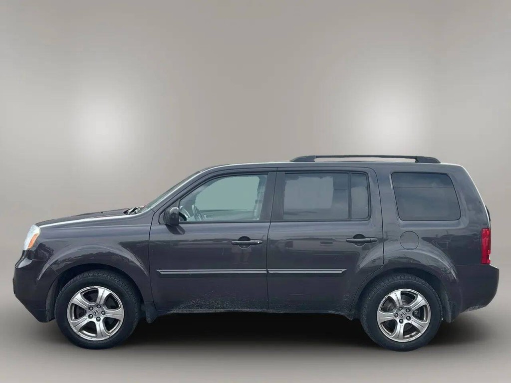 2015 Honda Pilot Image 2