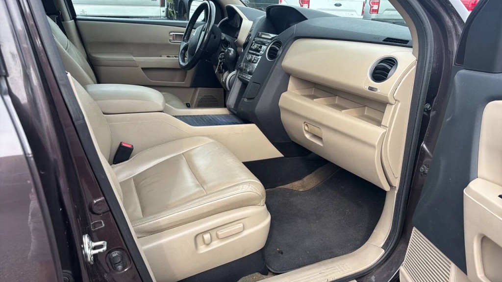 2015 Honda Pilot Image 18