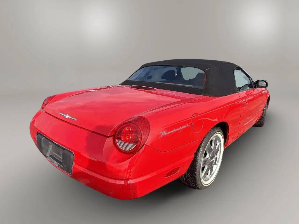2002 Ford Thunderbird Image 8