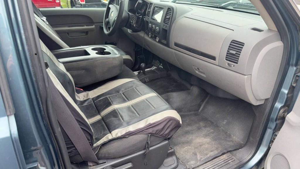 2010 Chevrolet Silverado 1500 Image 15