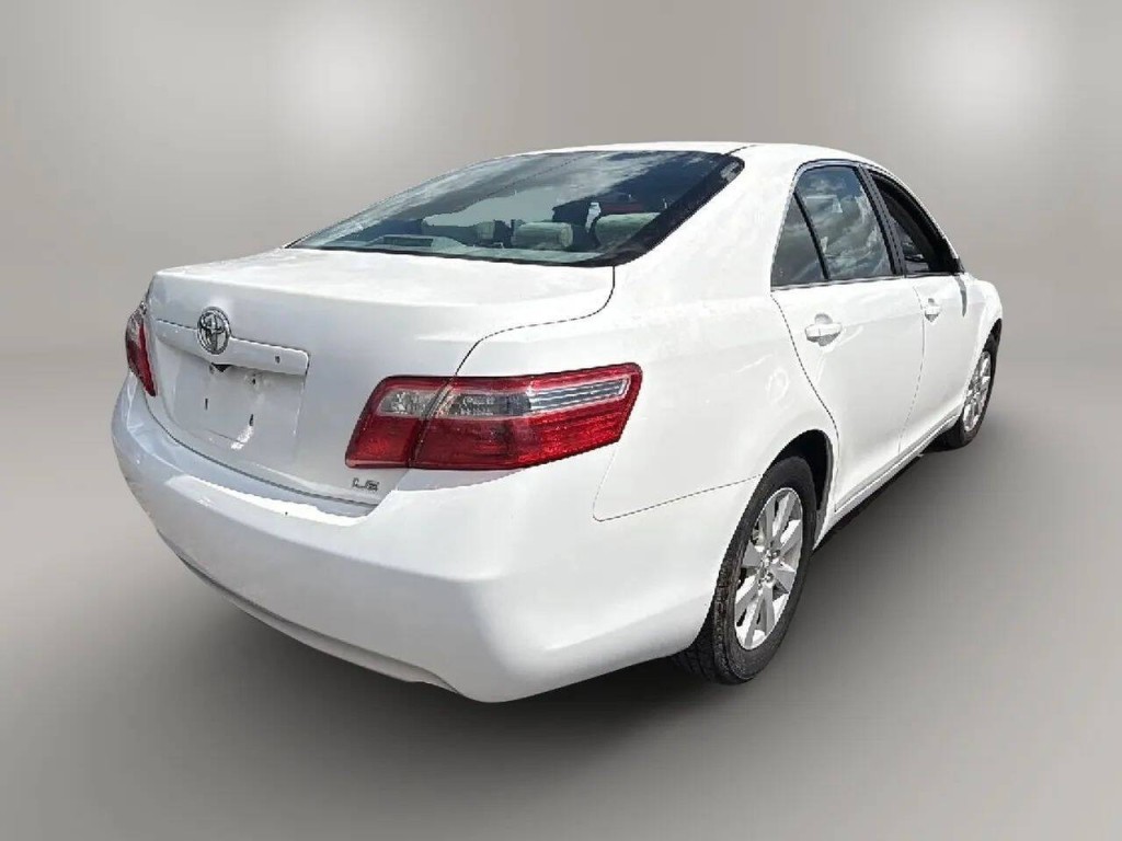2008 Toyota Camry Image 5
