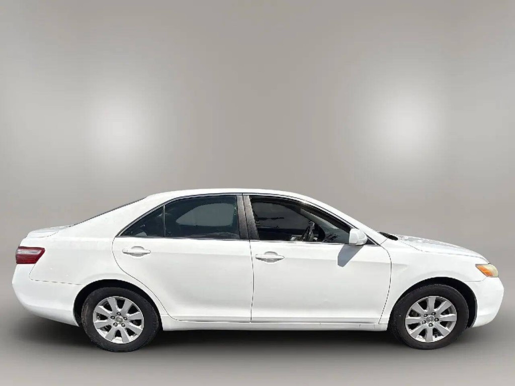 2008 Toyota Camry Image 6
