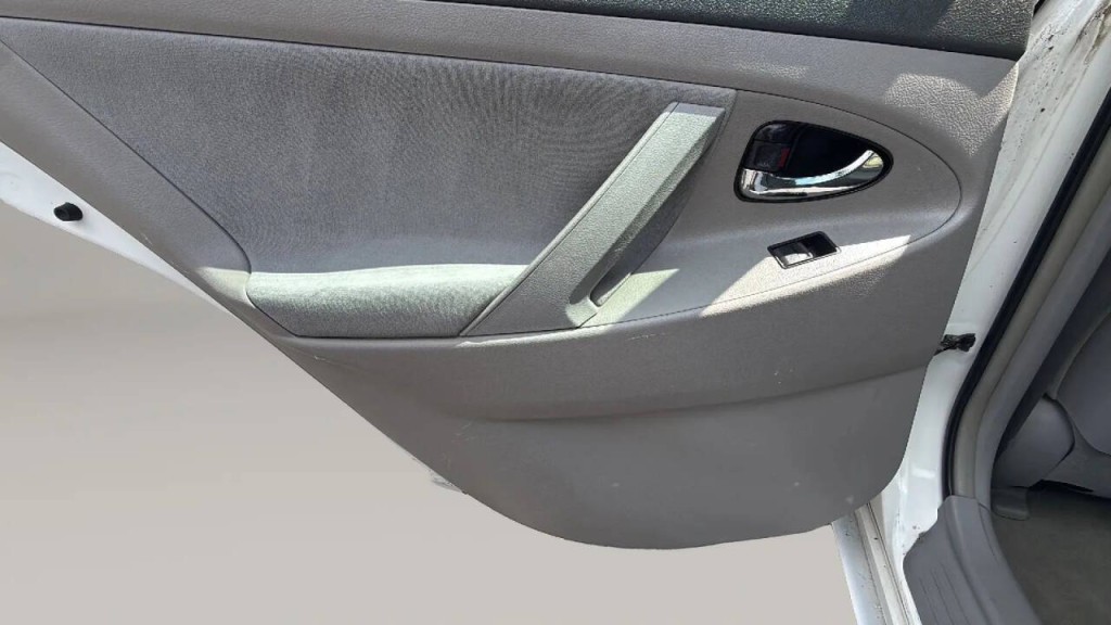 2008 Toyota Camry Image 11