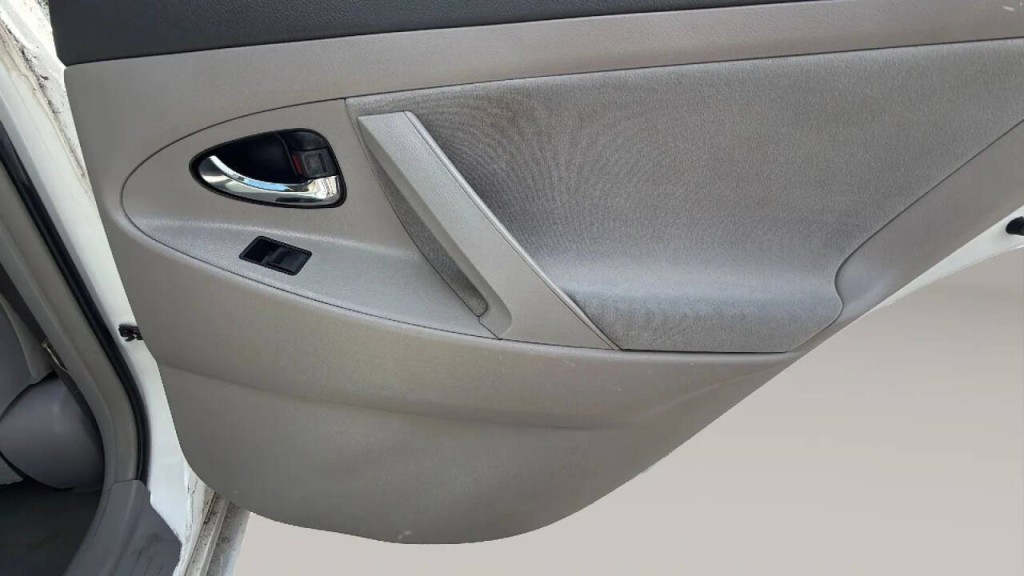 2008 Toyota Camry Image 13