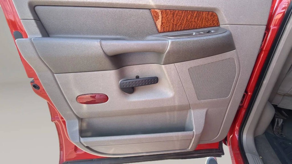 2007 Dodge Ram 3500 Image 11