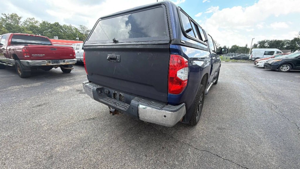 2014 Toyota Tundra Image 5