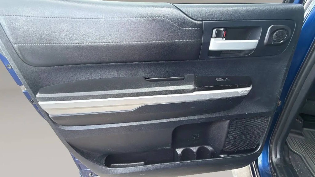 2014 Toyota Tundra Image 10