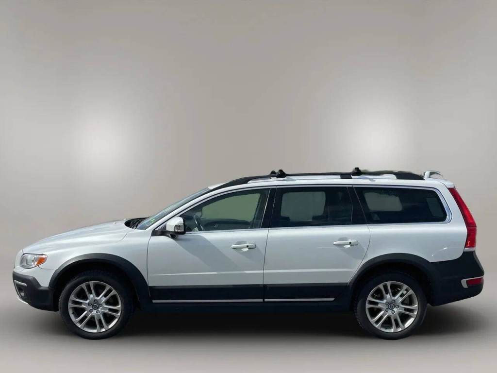 2016 Volvo XC70 Image 4