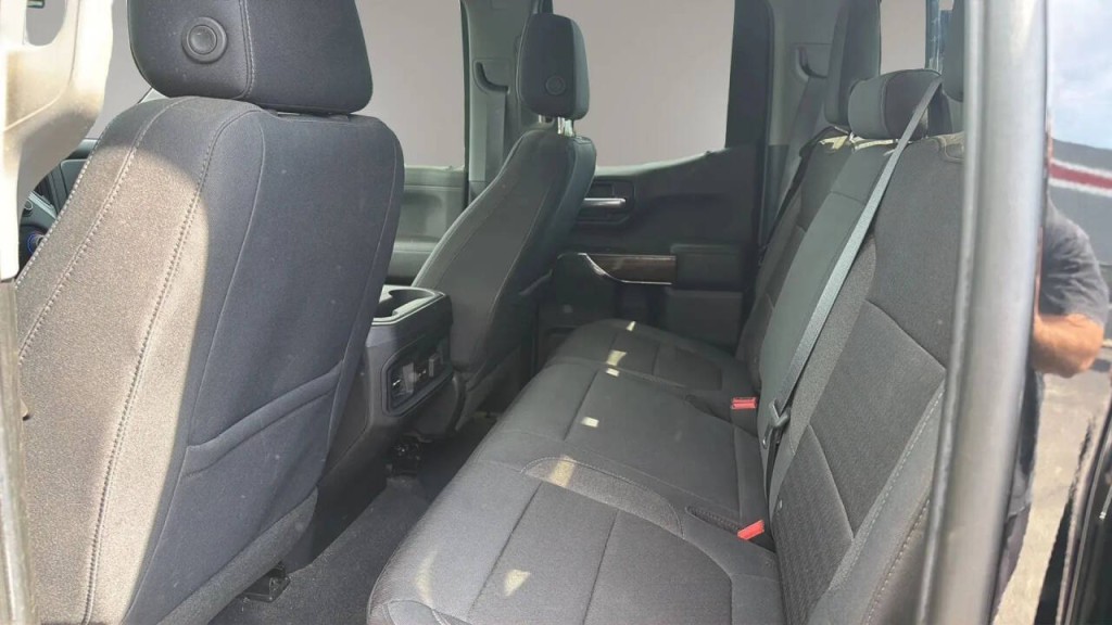 2019 Chevrolet Silverado 1500 Image 10