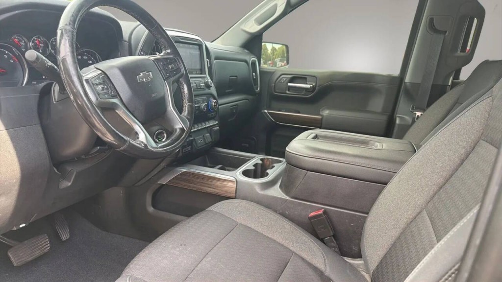 2019 Chevrolet Silverado 1500 Image 11
