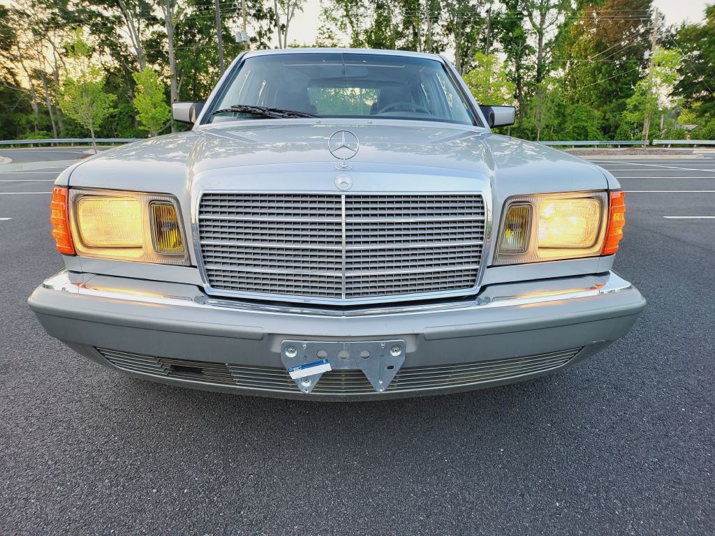 1984 Mercedes-Benz 500 Image 8