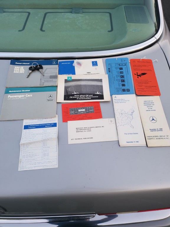 1984 Mercedes-Benz 500 Image 39