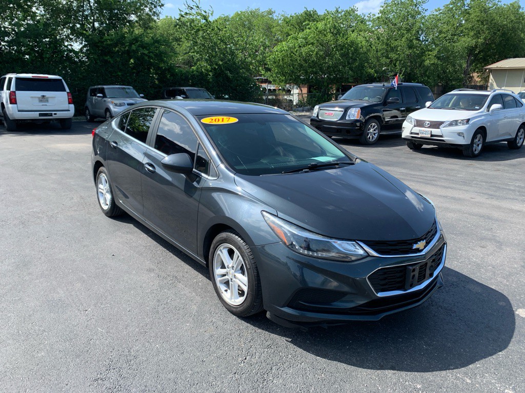 2017 Chevrolet Cruze Image 1