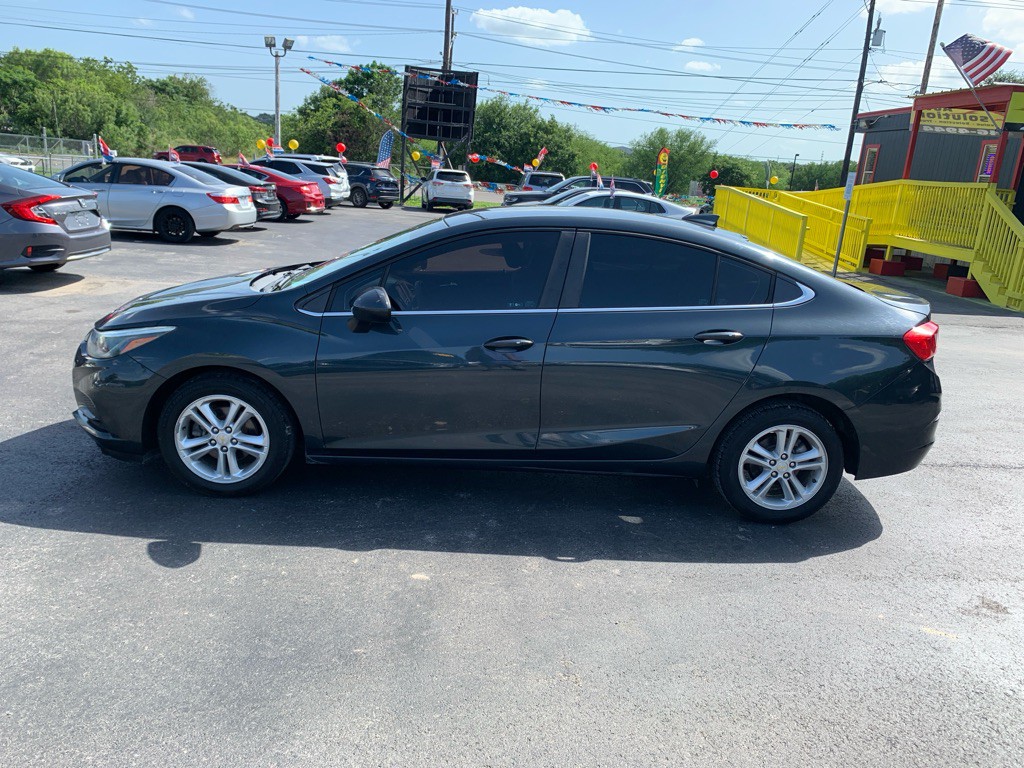 2017 Chevrolet Cruze Image 6