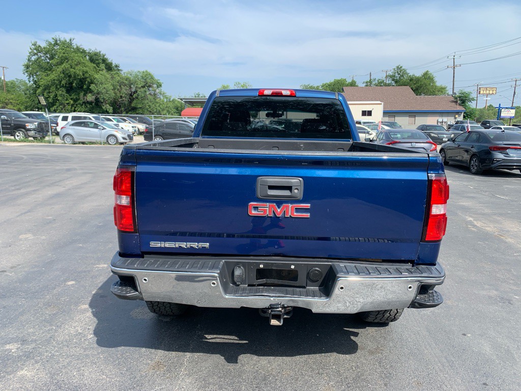 2017 GMC Sierra Image 4
