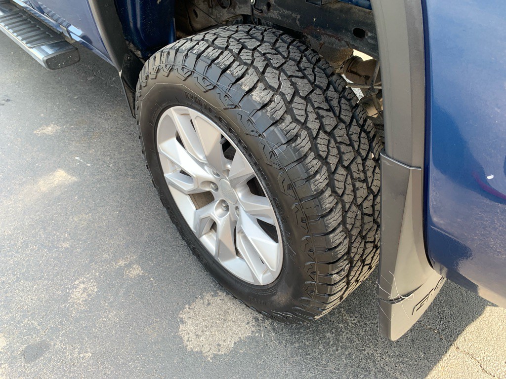 2017 GMC Sierra Image 19