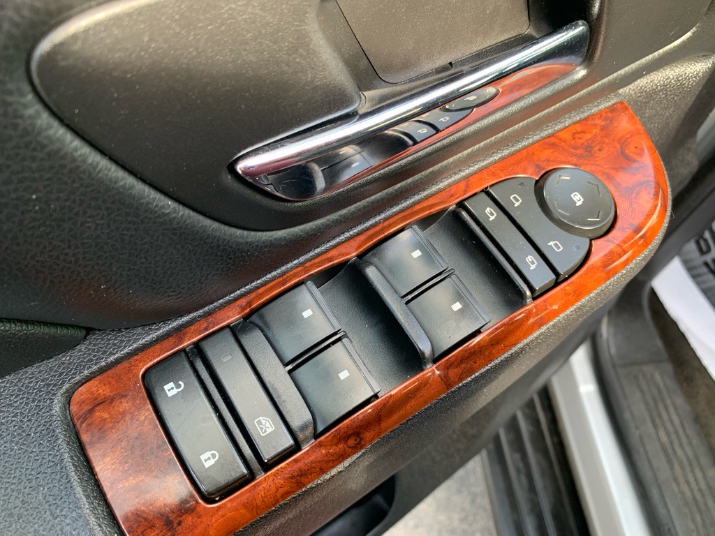 2014 Chevrolet Suburban Image 42