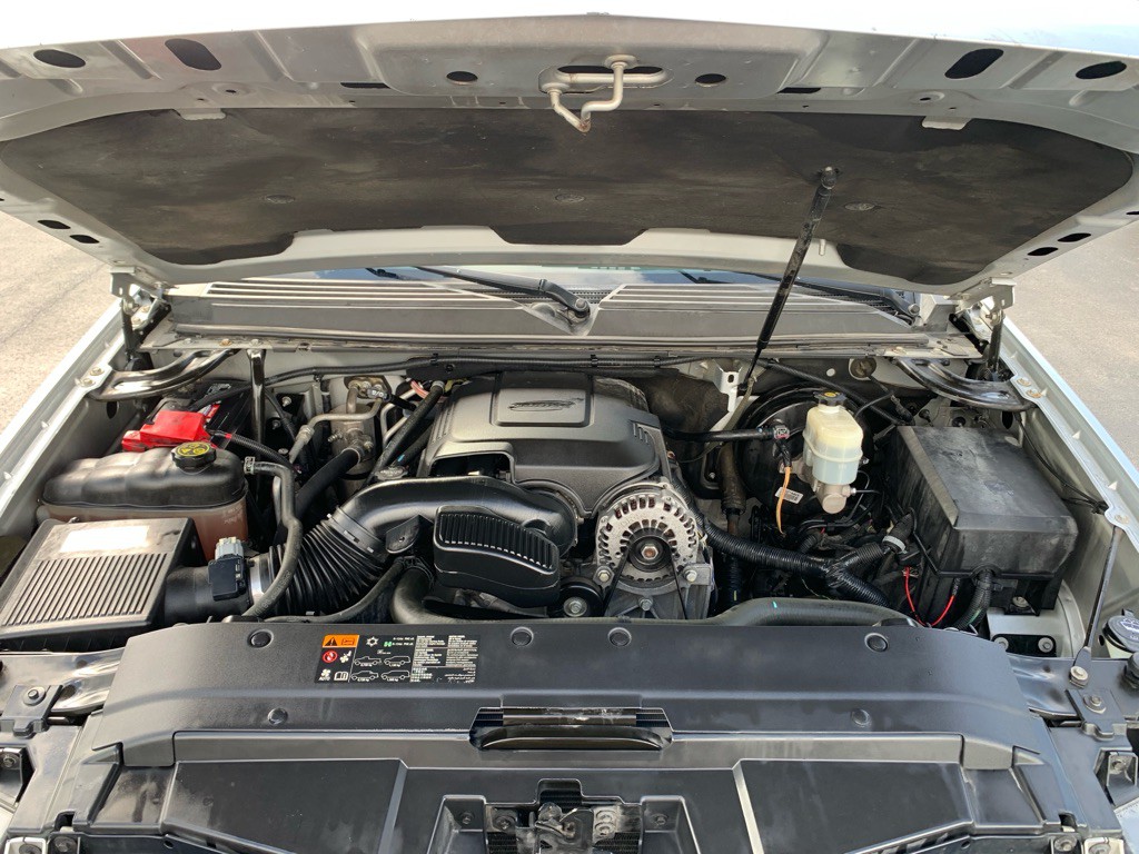 2014 Chevrolet Suburban Image 52