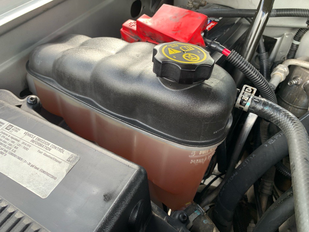 2014 Chevrolet Suburban Image 54