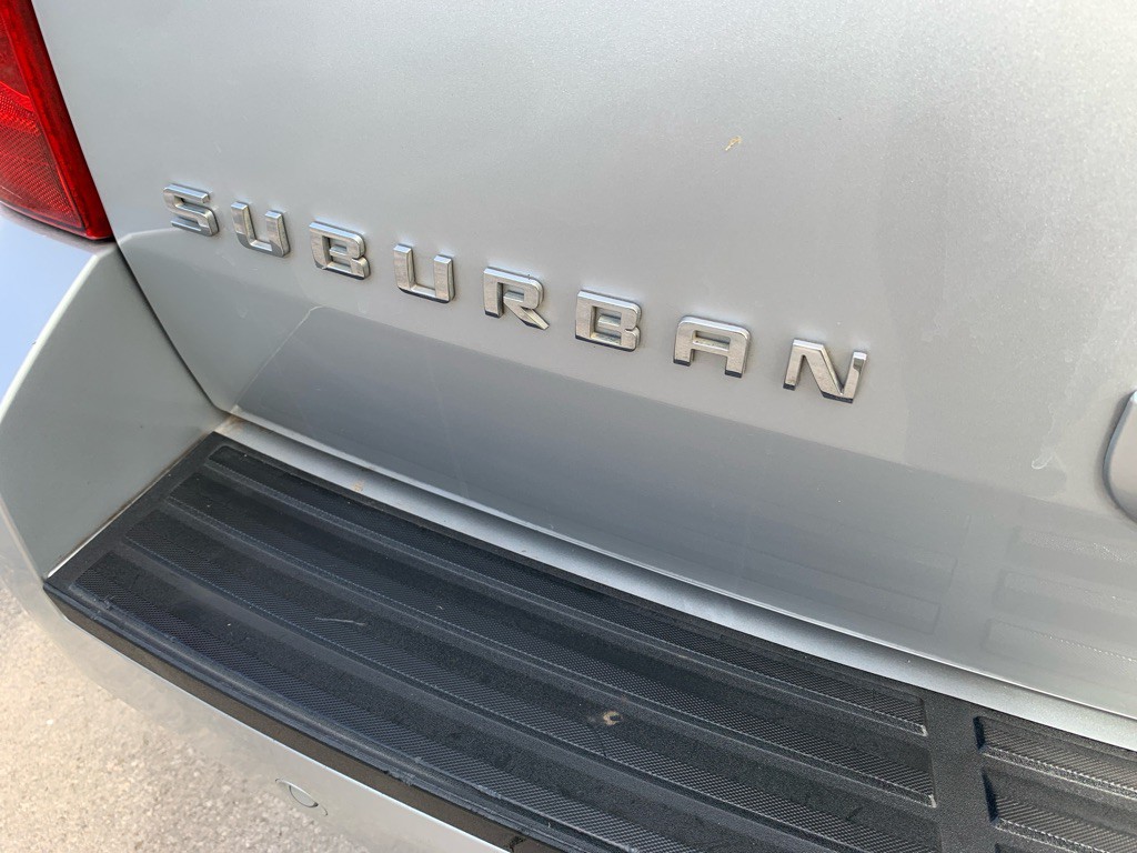 2014 Chevrolet Suburban Image 59
