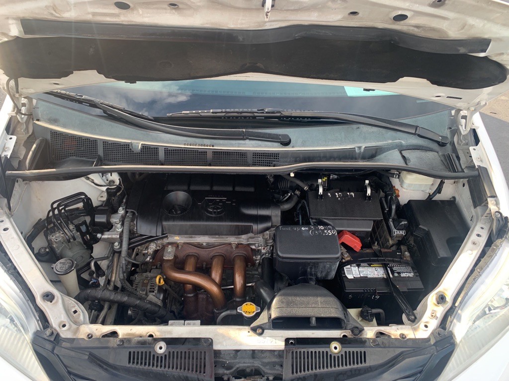 2012 Toyota Sienna Image 18