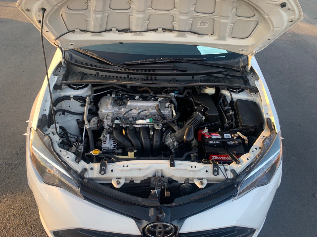 2017 Toyota Corolla Image 21