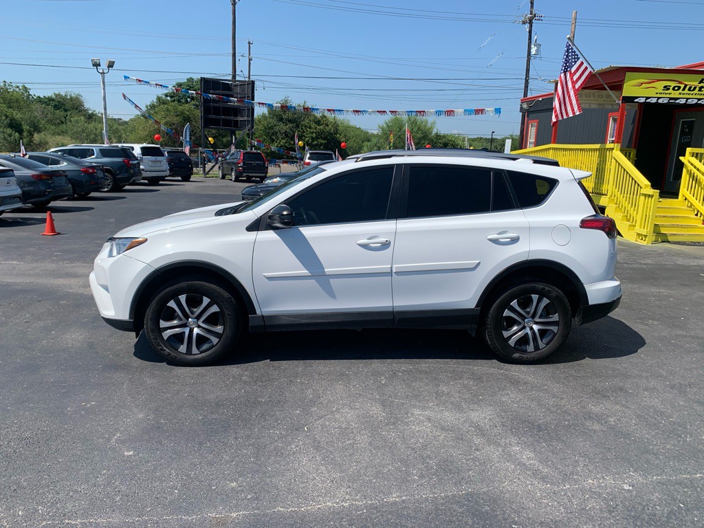 2018 Toyota Rav4 Image 6
