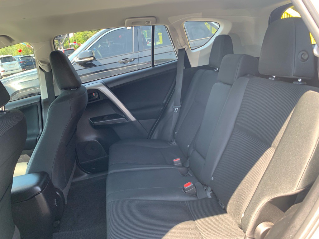 2018 Toyota Rav4 Image 11
