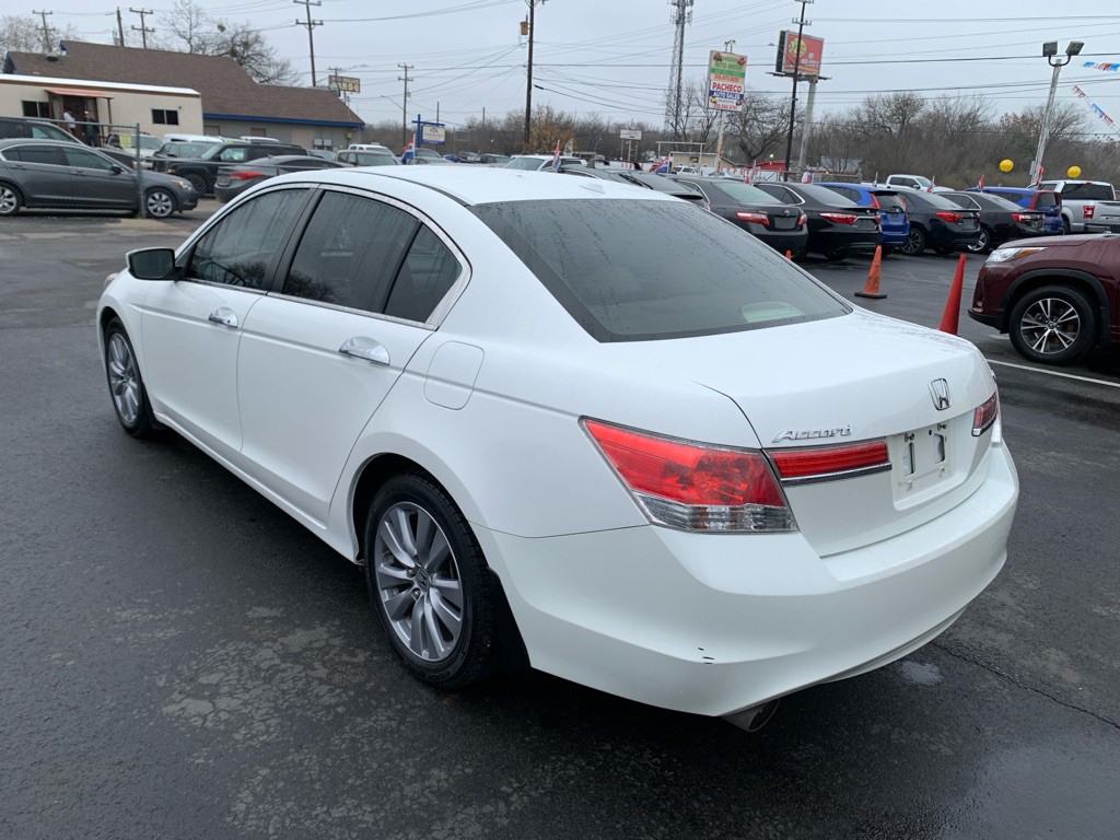 2011 Honda Accord Image 5