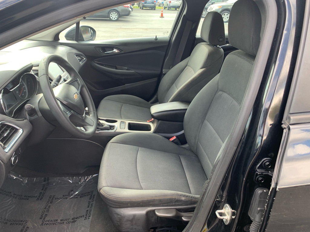 2017 Chevrolet Cruze Image 10