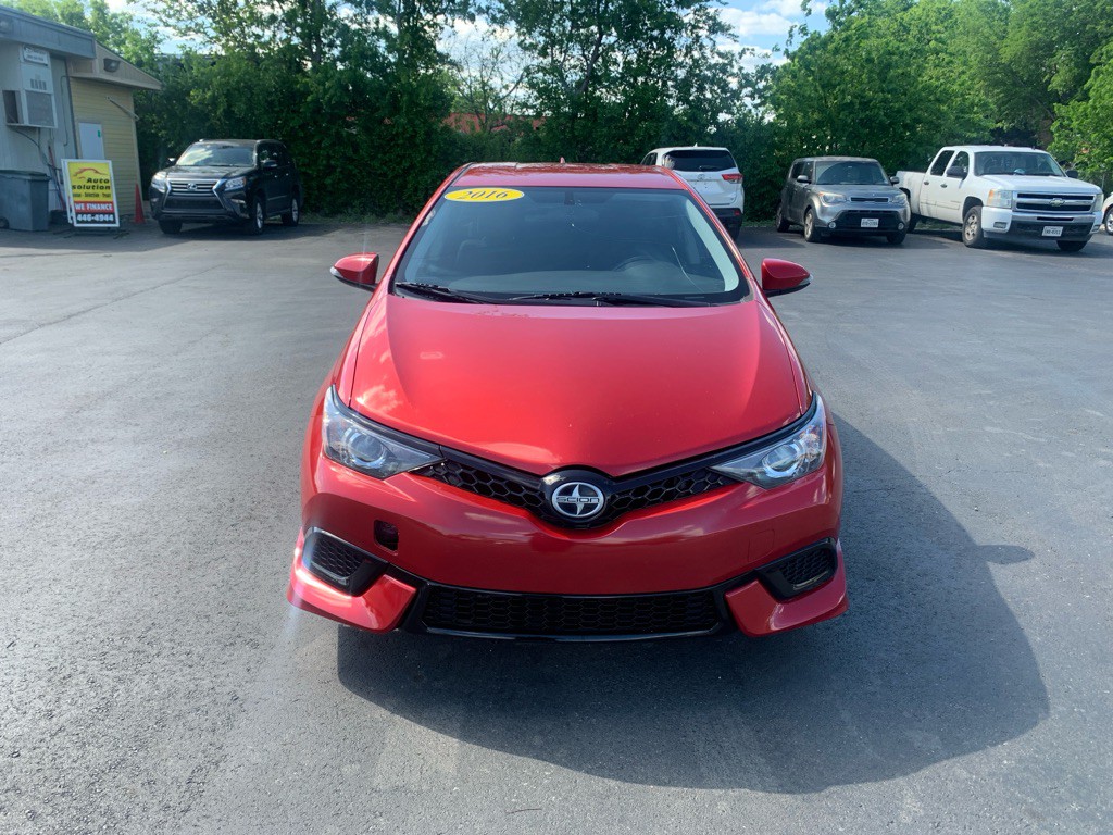 2016 Toyota Corolla Image 8