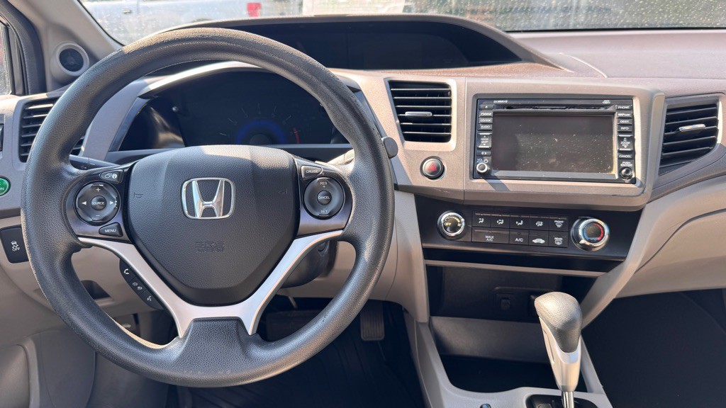 2012 Honda Civic Image 12